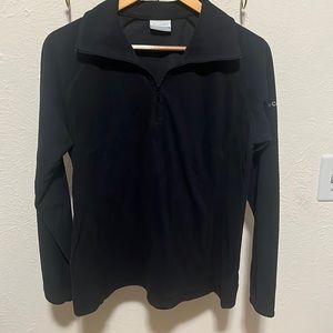 Women’s large Columbus quarter zip.